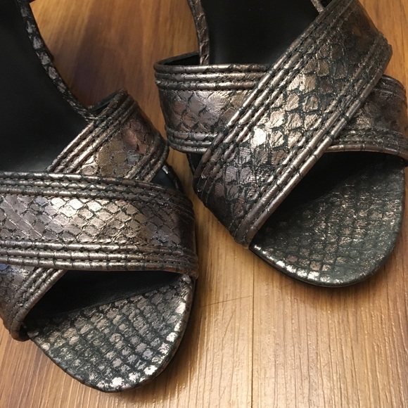 Max Studio Snakeskin Heels - Picture 3 of 8